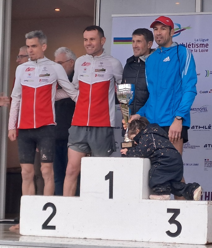 2024-02-18 - Championnat interregional de cross - Equipe Maste